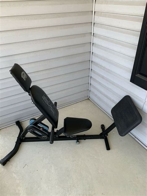 BODY BY JAKE AB & BACK PLUS EXERCISE MACHINE Good Condition (sat around and collected dust) If Interested please e-mail or text 519 942-6984 thanks Greg 150. . Body by jake bun and thigh rocker